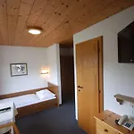 Tirol 3*