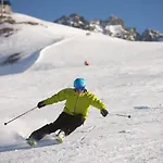 Tirol ゲストハウス 3*