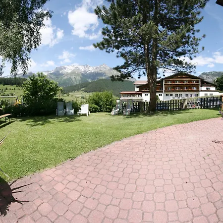 بيت ضيافة Tirol ناودرس