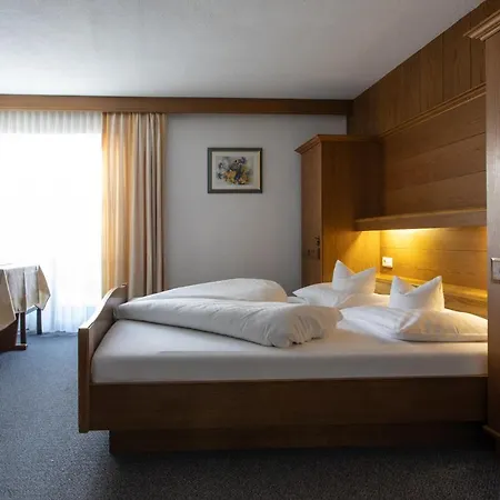 Gasthof Tirol 3*