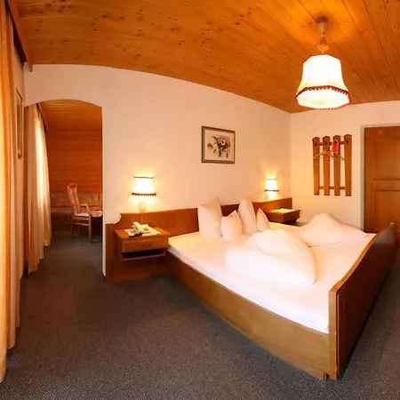 Tirol 3* ناودرس